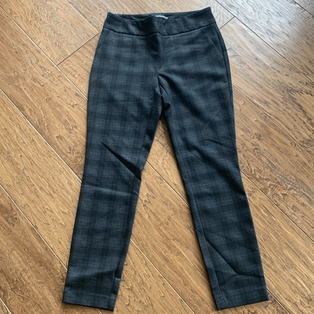 Stretch dress pants